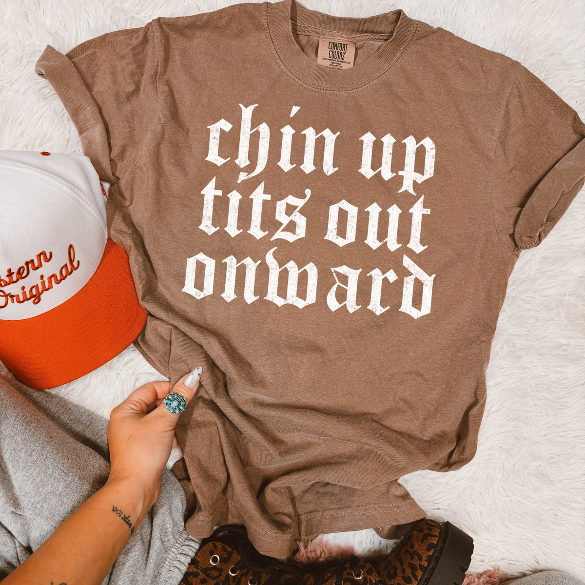 Chin Up tee