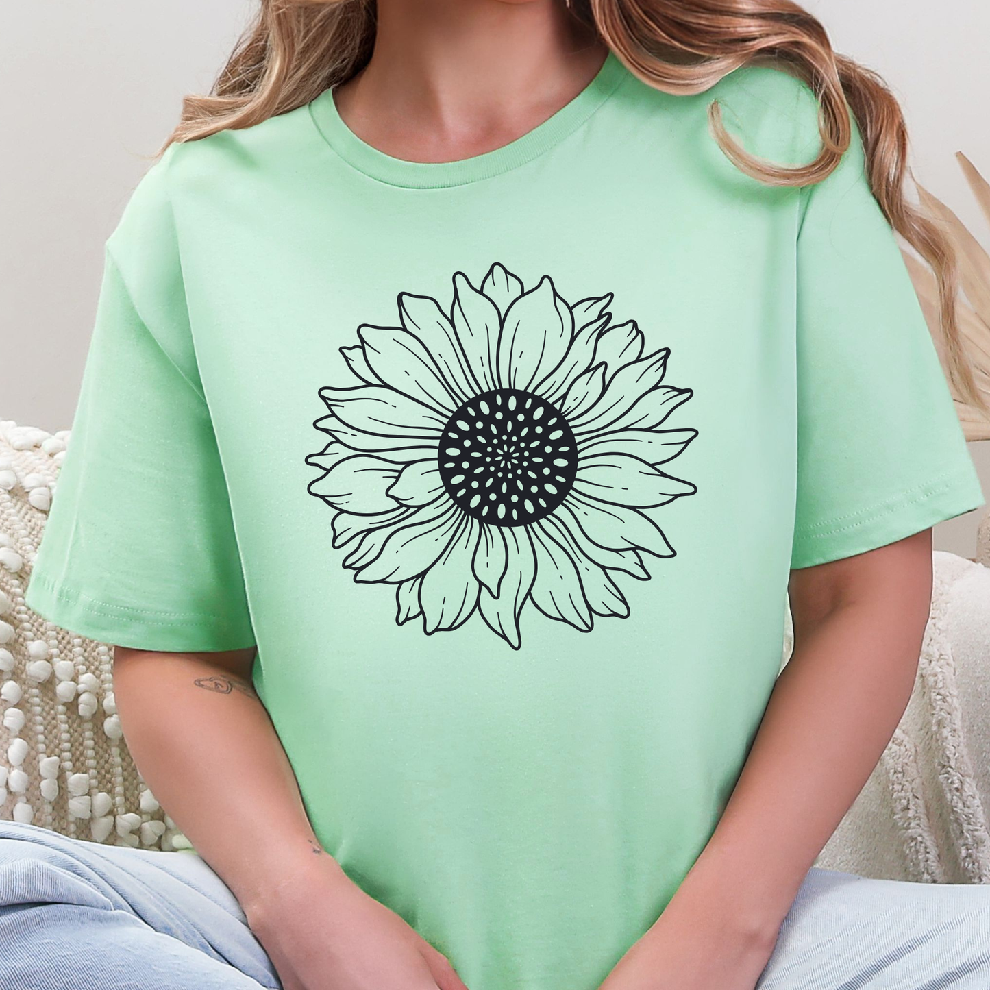 Sunflower Outline Graphic Tee