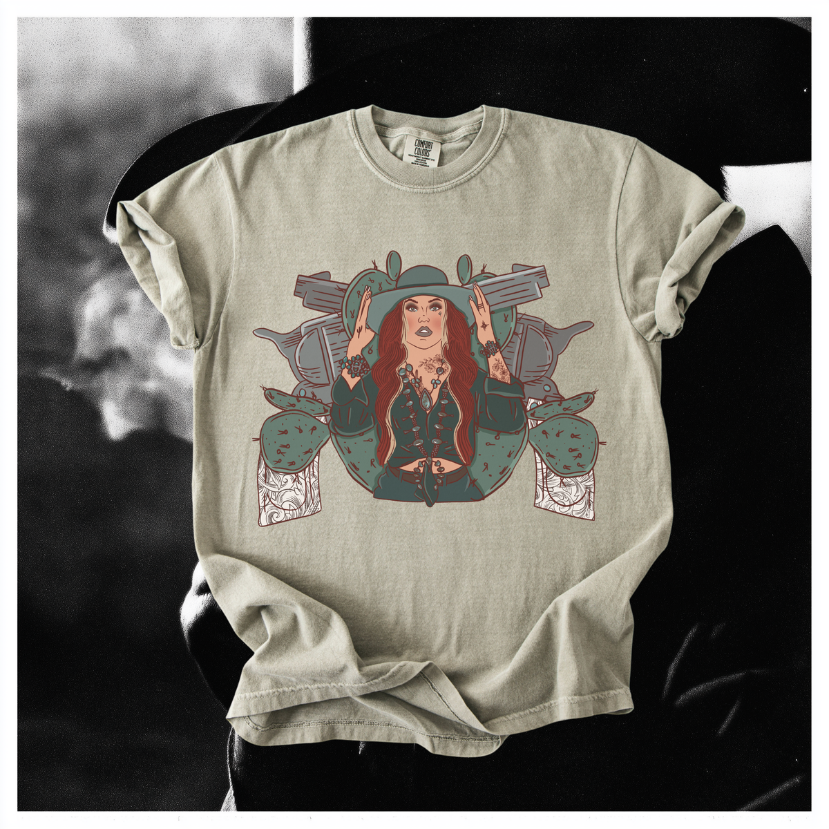 Outlaw women Tee