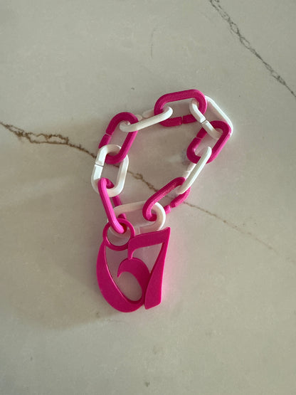 67 Elf on the Shelf Chain (Doll not included)