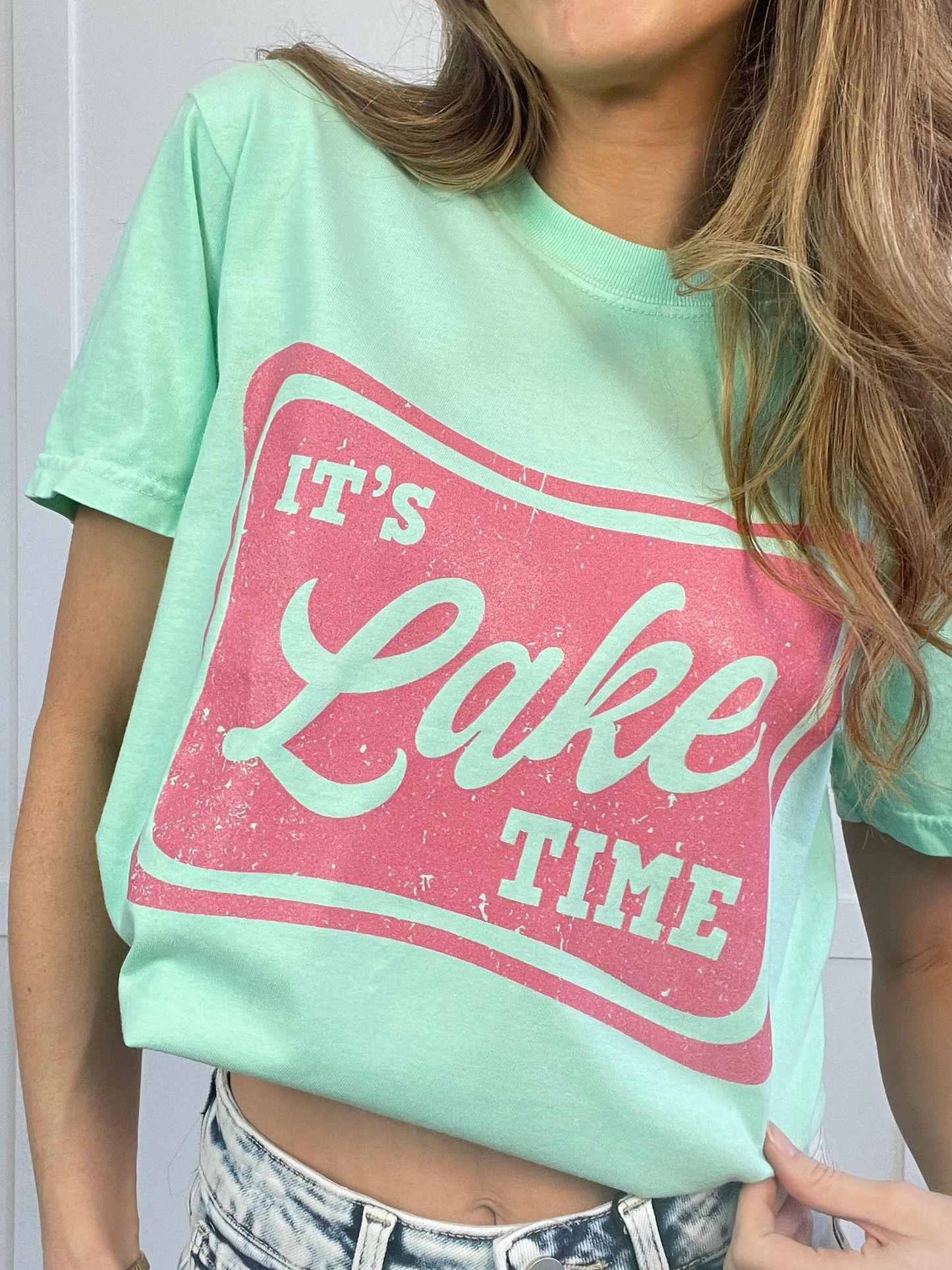 Lake Time Graphic