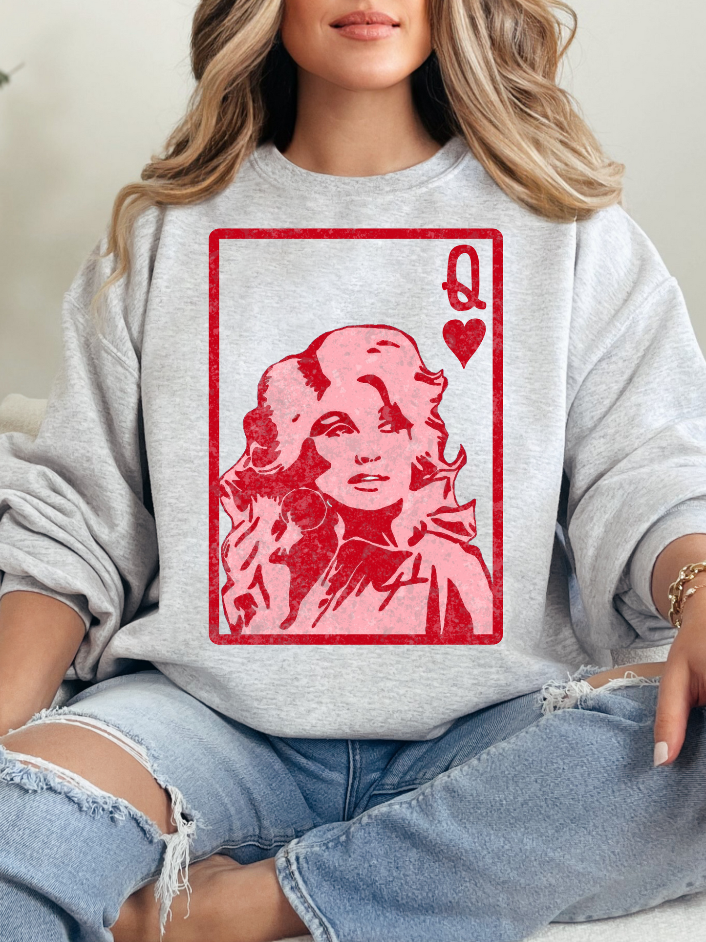 Queen Dolly Graphic