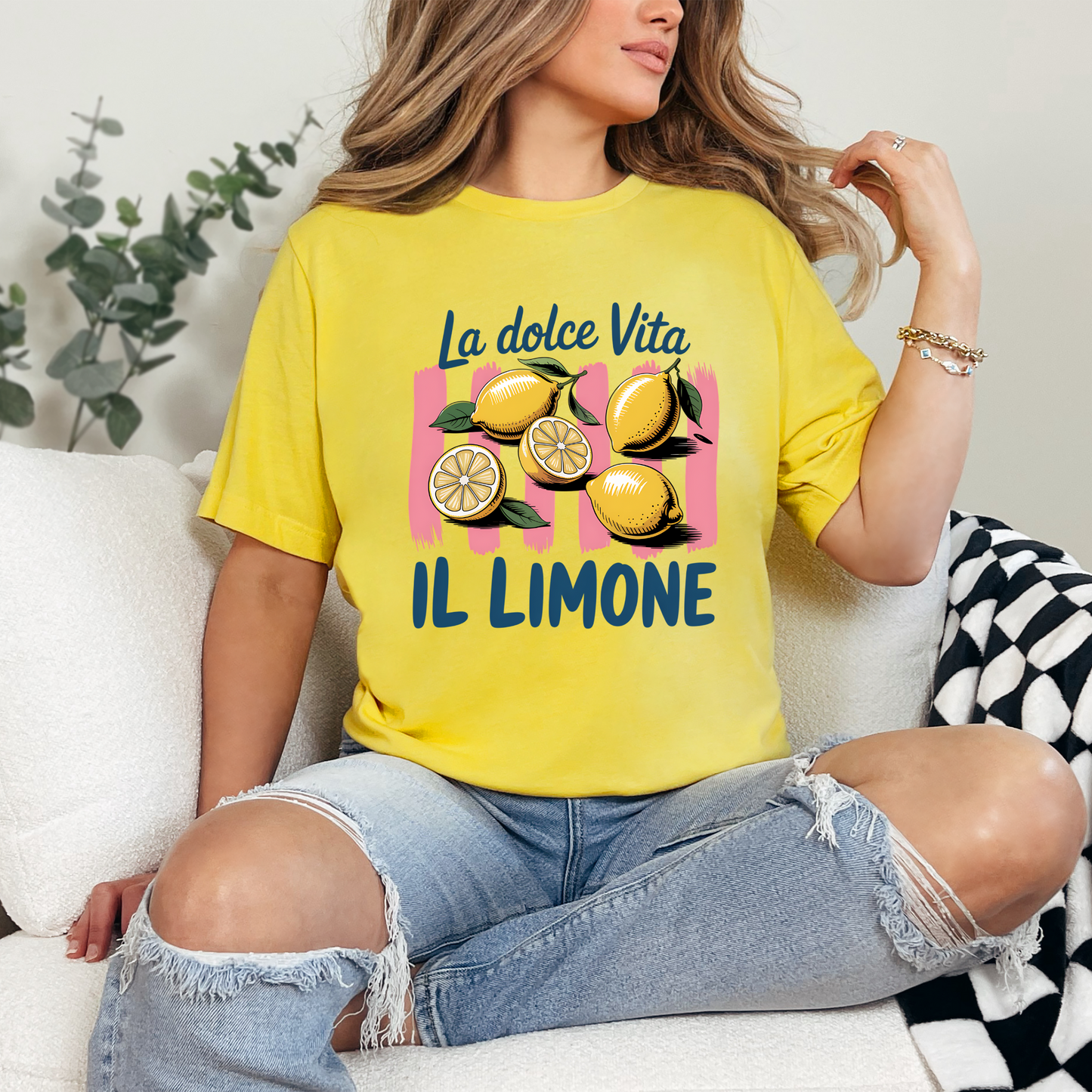 The lemon Graphic Tee