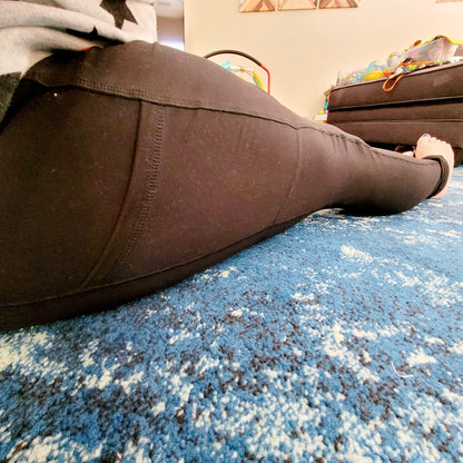 NEW Black Solid with Reinforced Pockets - High-quality Handcrafted Vibrant Leggings