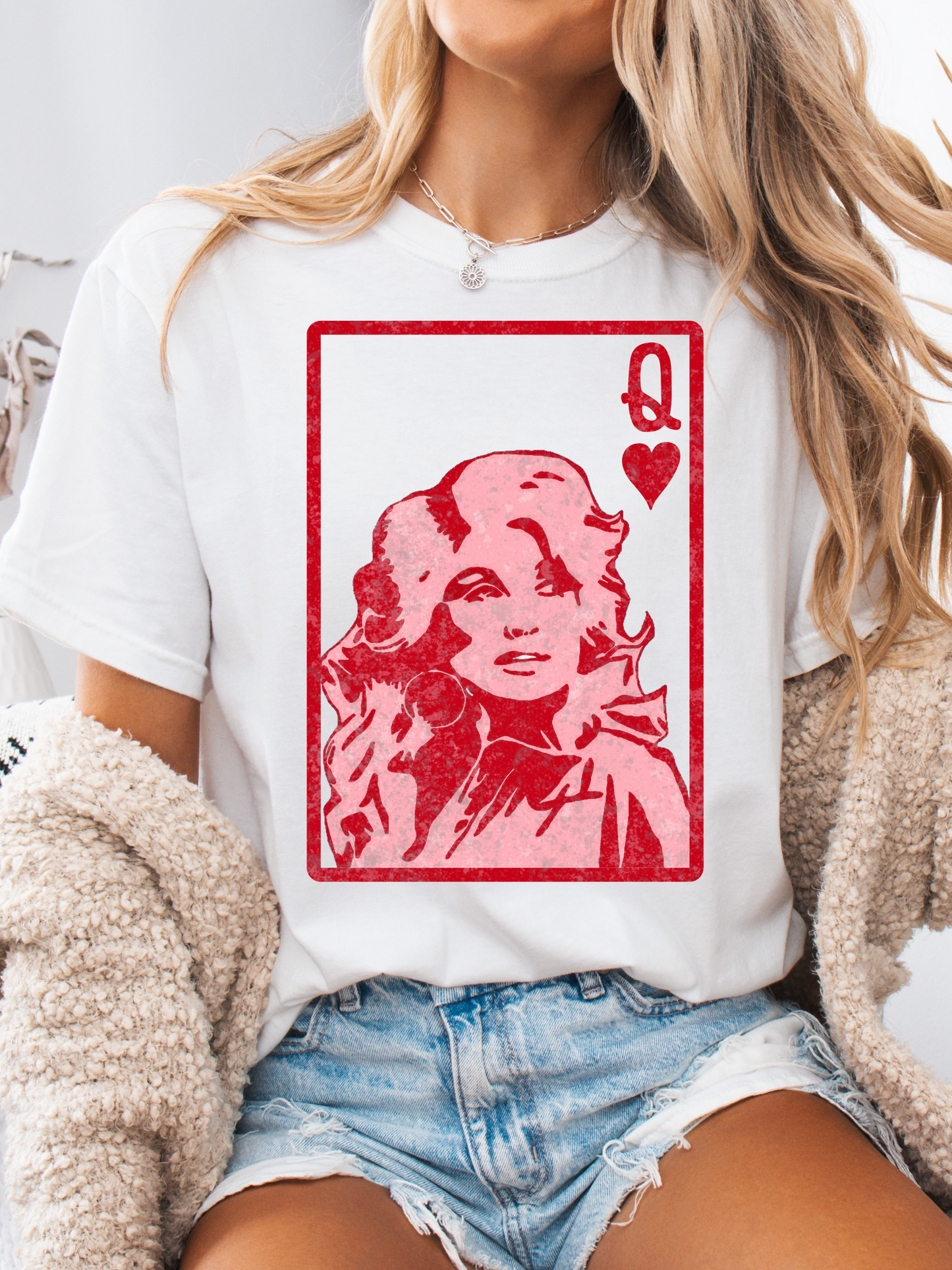 Queen Dolly Graphic