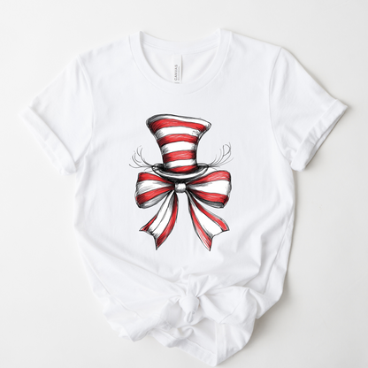 Cat in the hat coquette Graphic Tee