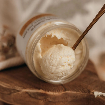 Coconut Milk + Mango Foaming Body Polish