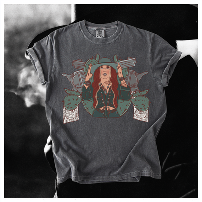 Outlaw women Tee