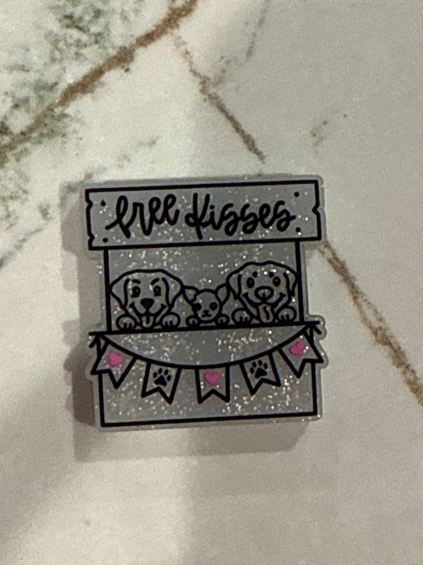 Free Kisses - Chez Molds Exclusive - Authorized Seller