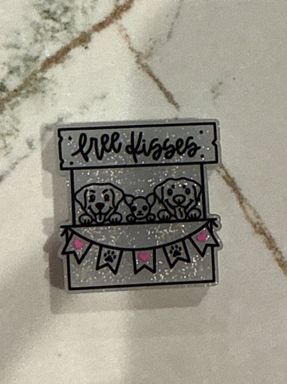 Free Kisses - Chez Molds Exclusive - Authorized Seller