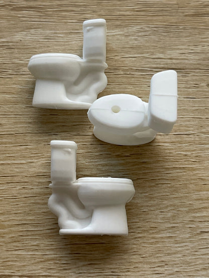 Toilet 3D Silicone Focal - Collab with Chez Molds