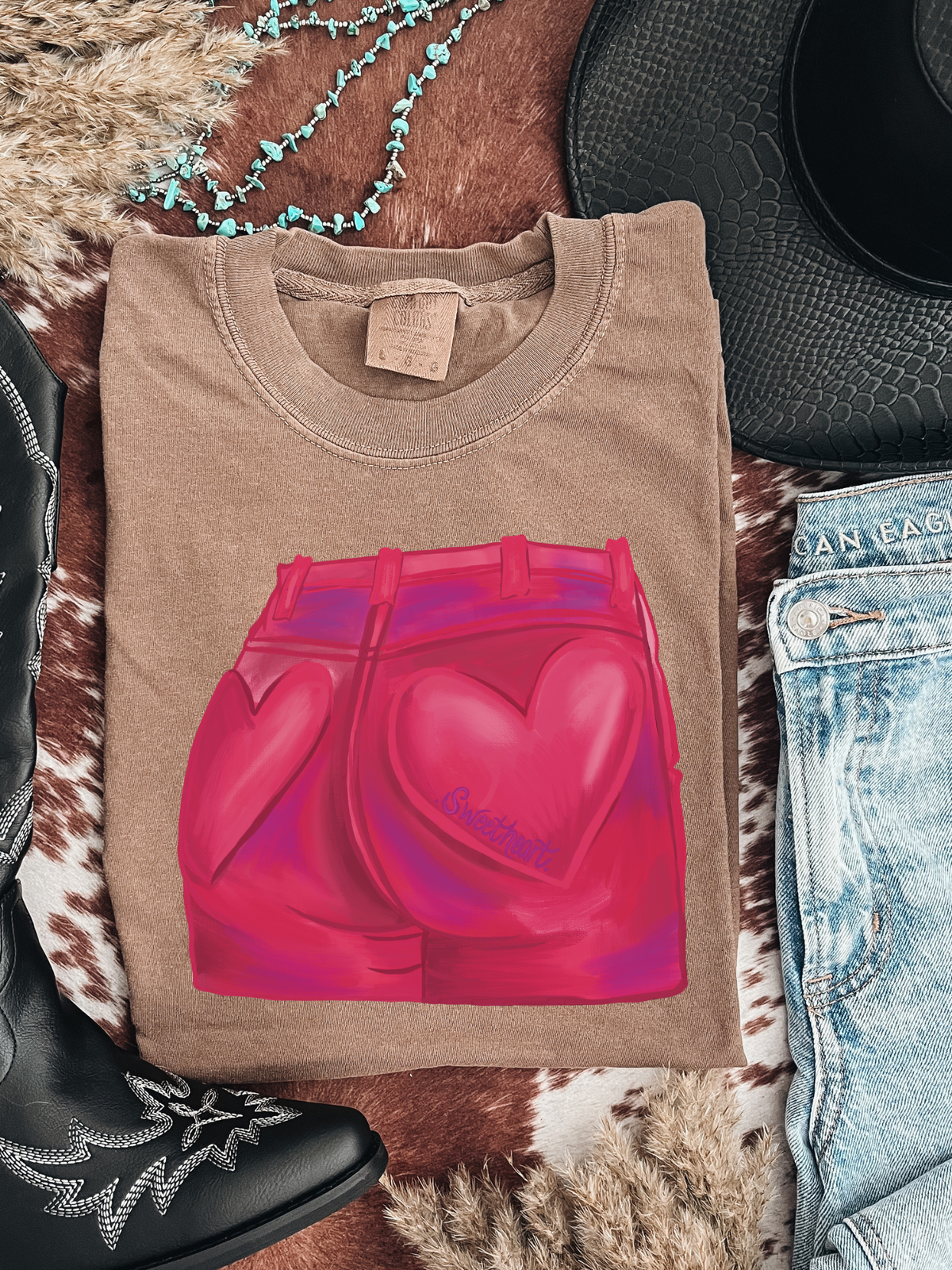 Sweetheart Jeans tee