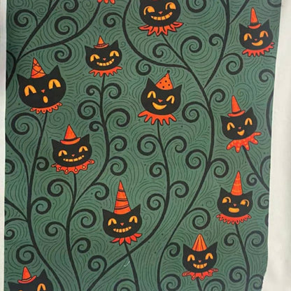"Creeping Jack Vine" Black Vintage Cat Johanna Parker Exclusive - High-quality Handcrafted Vibrant Leggings