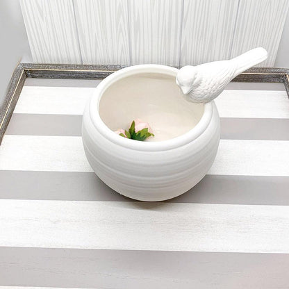 Sitting Pretty Vase