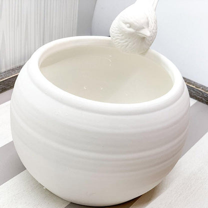 Sitting Pretty Vase