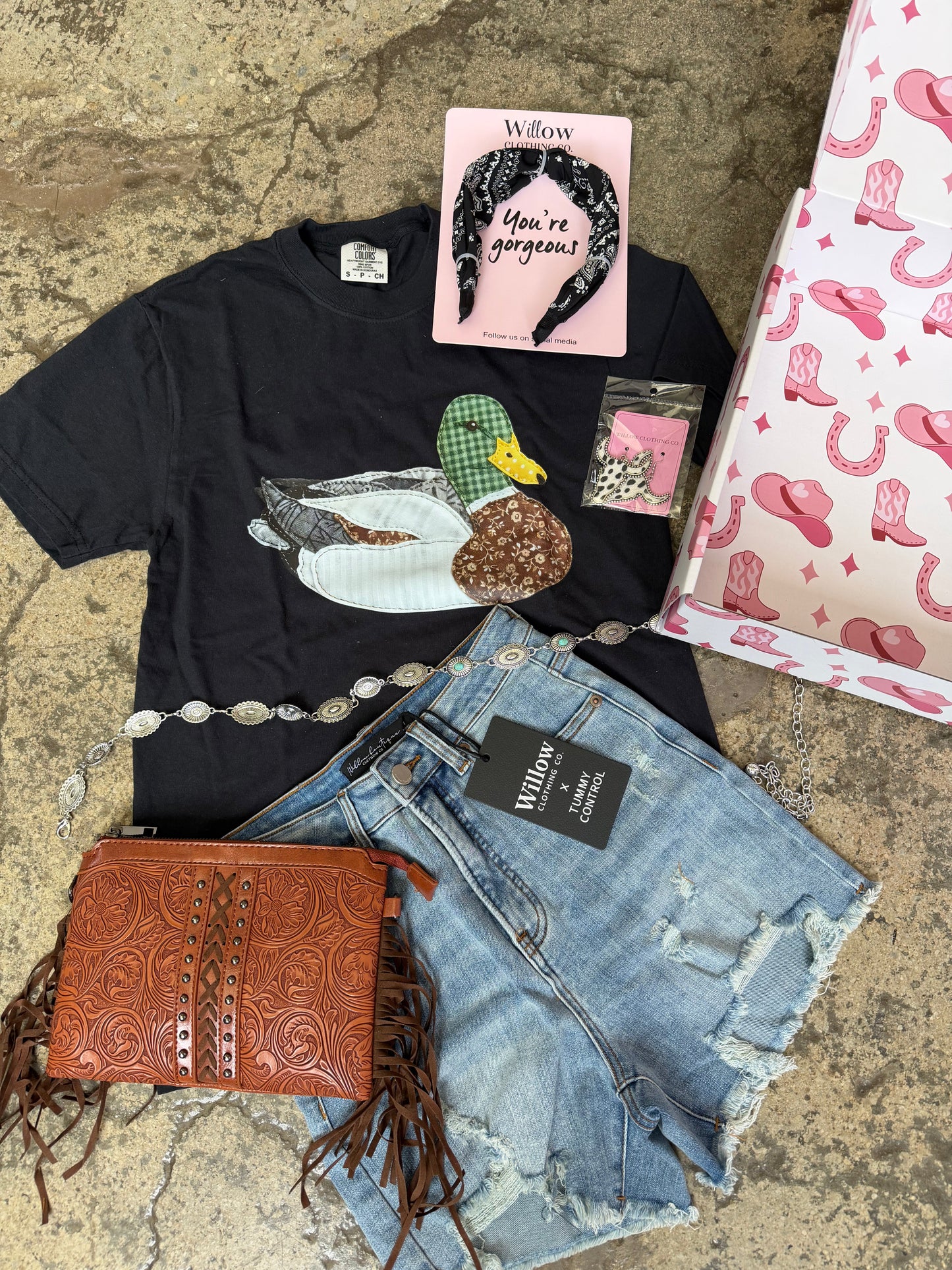 Willow Clothing Co. Country Concert Box