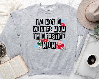 I'm a Festive mom Graphic Tee