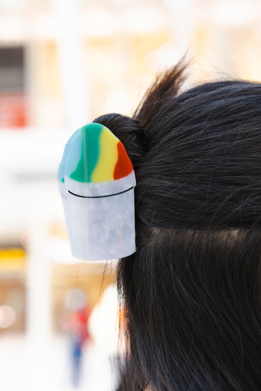 Snowball Hair Claw
