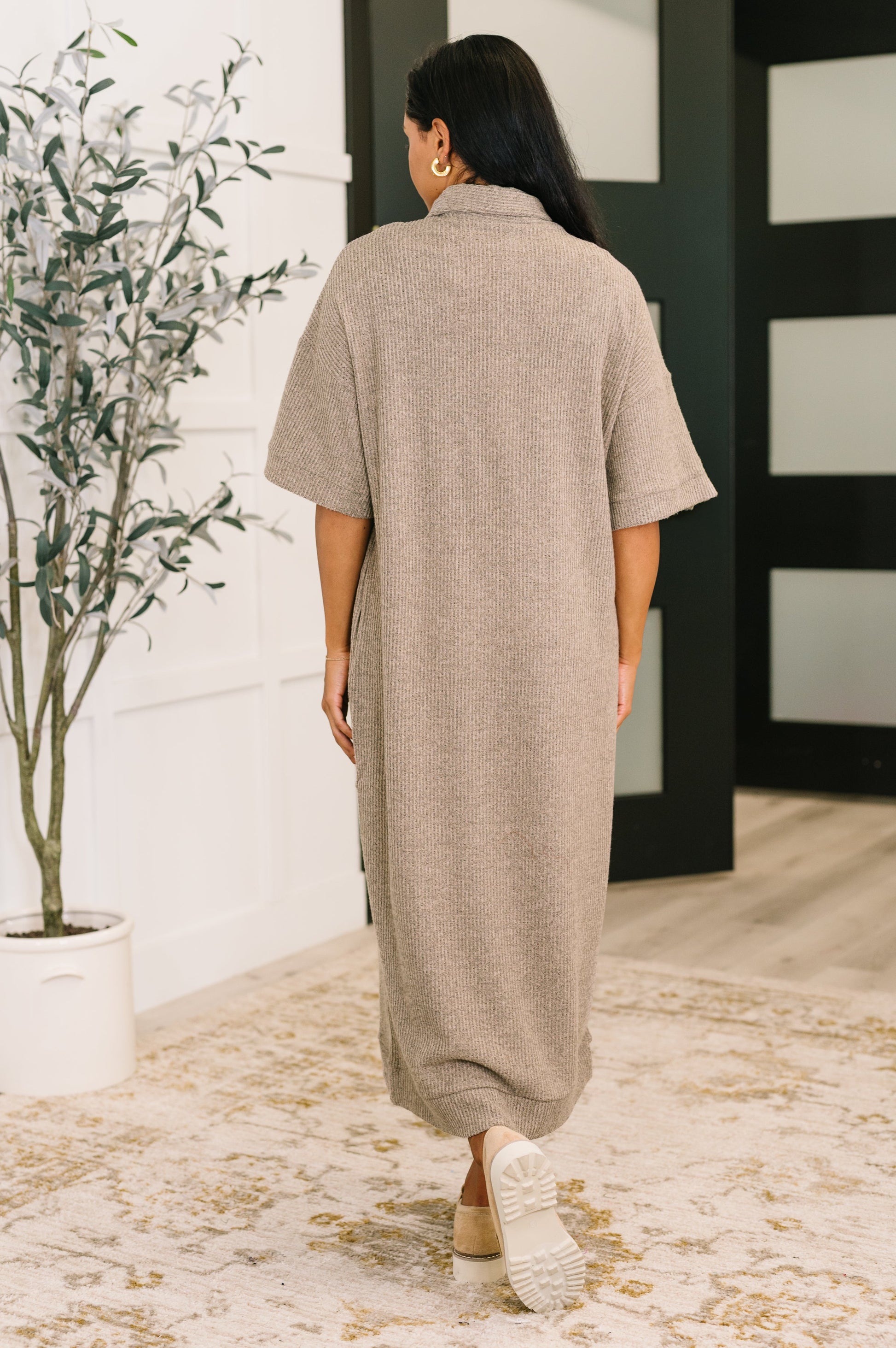 Travel Envy Ribbed Knit Dress in Light Coco Her Edit Boutique Travel Envy Ribbed Knit Dress in Light Coco Her Edit Boutique