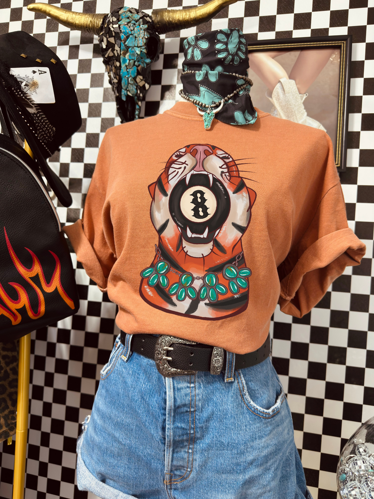 Into the wild Tiger tee