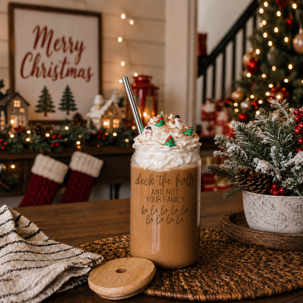 Deck the Halls 17oz