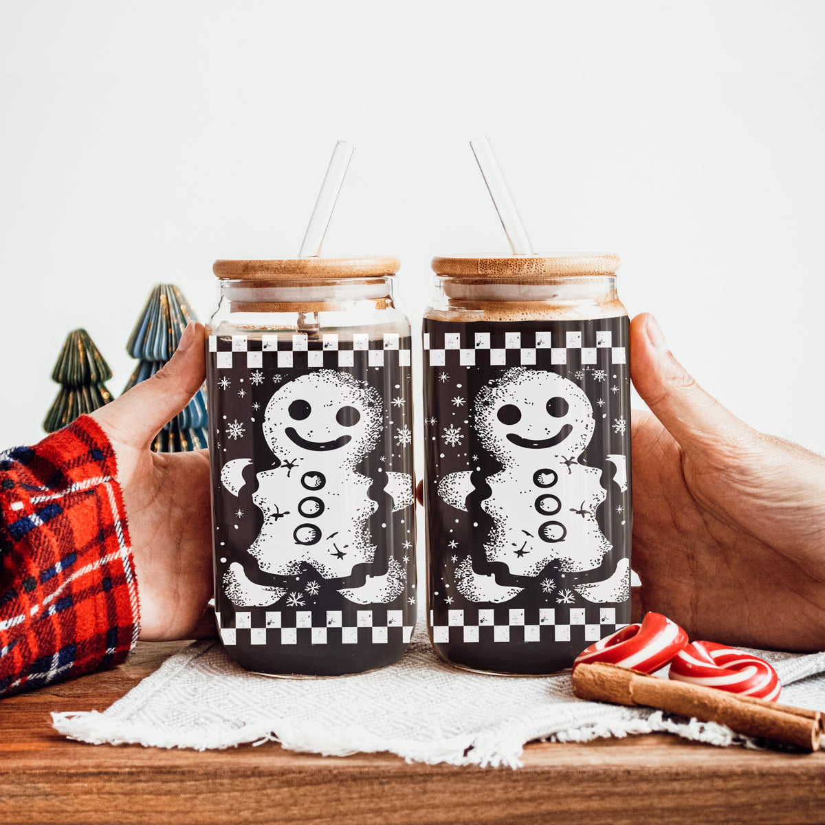Retro Gingerbread 17oz