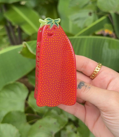 Berry Ghost Claw
