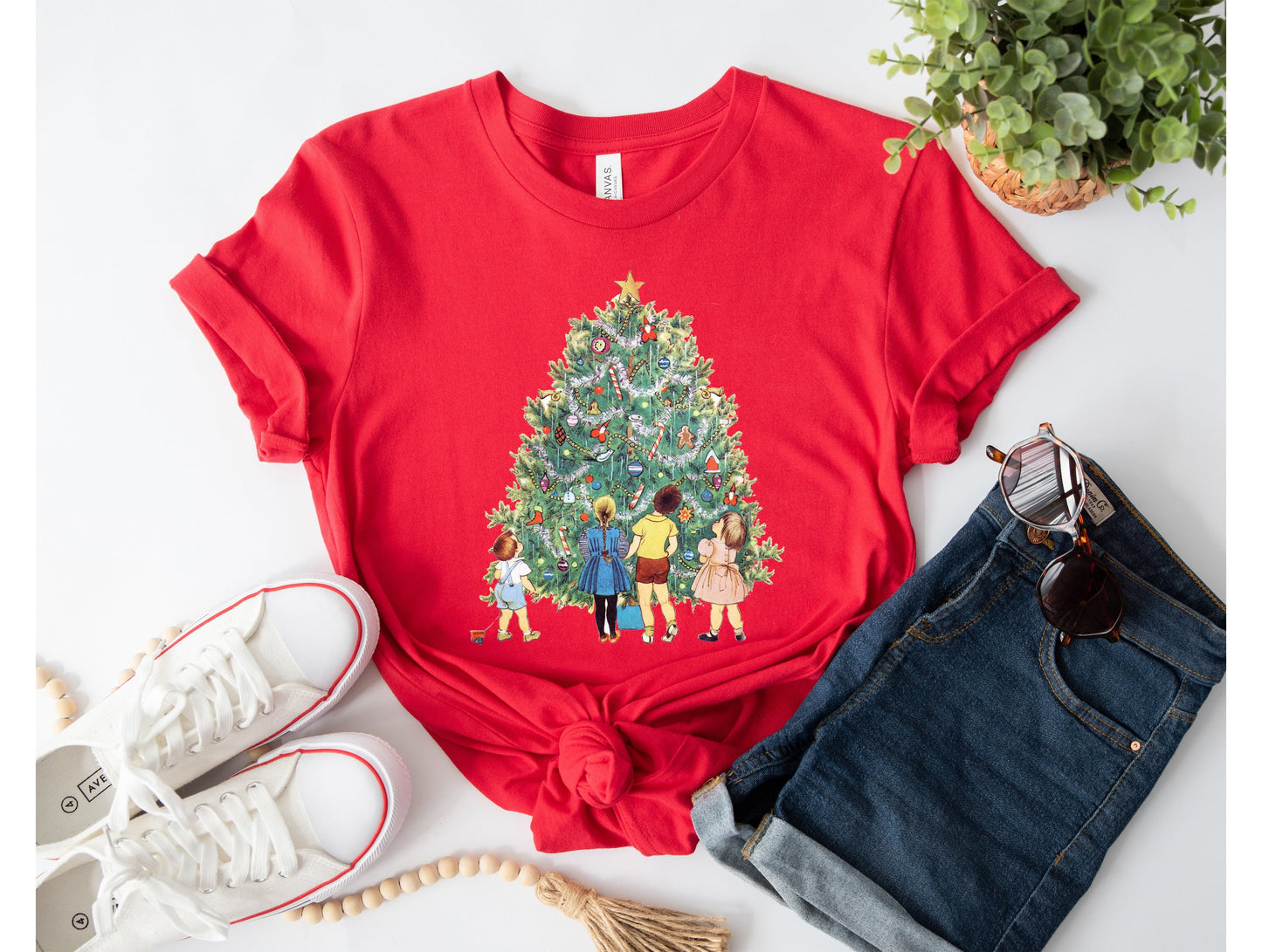Vintage Christmas Tree Graphic Tee